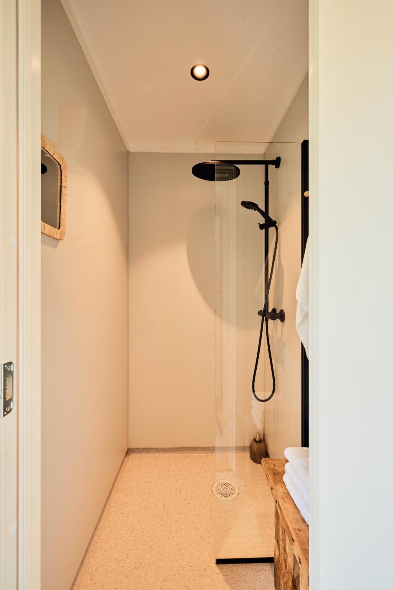 Lodgen Stryn Room photo